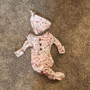 Caden Lane knotted gown 🌸 floral design